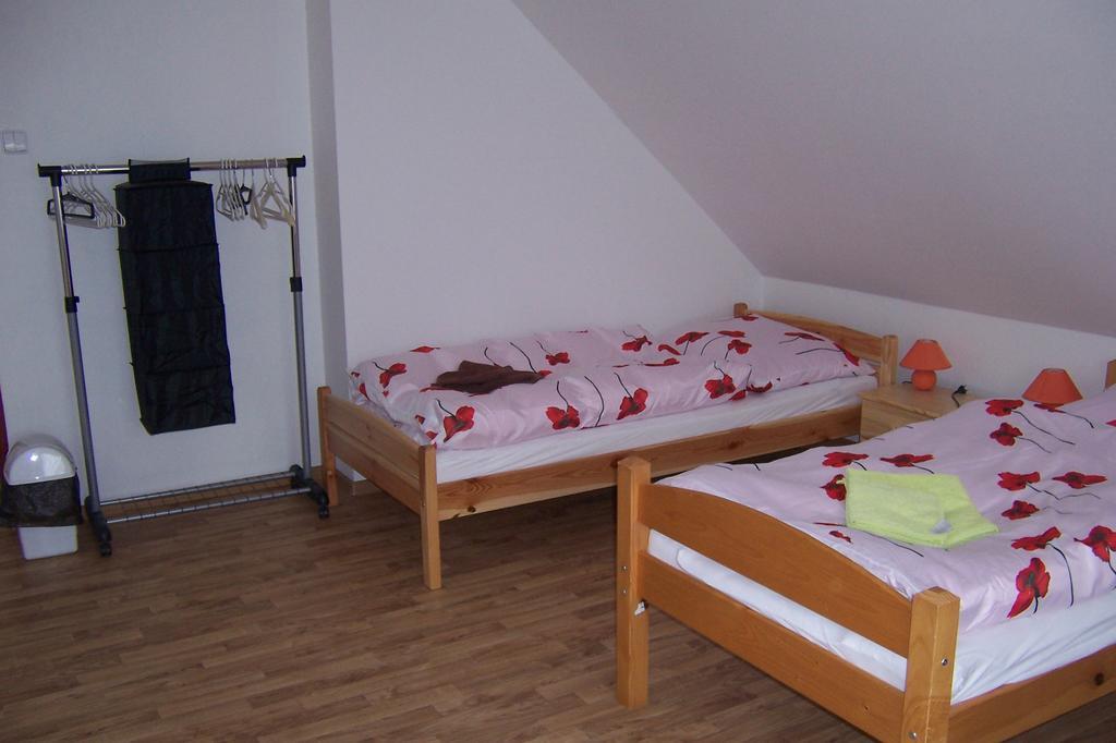 Podkrovi V Jihoceskem Statku Nemejice Buitenkant foto